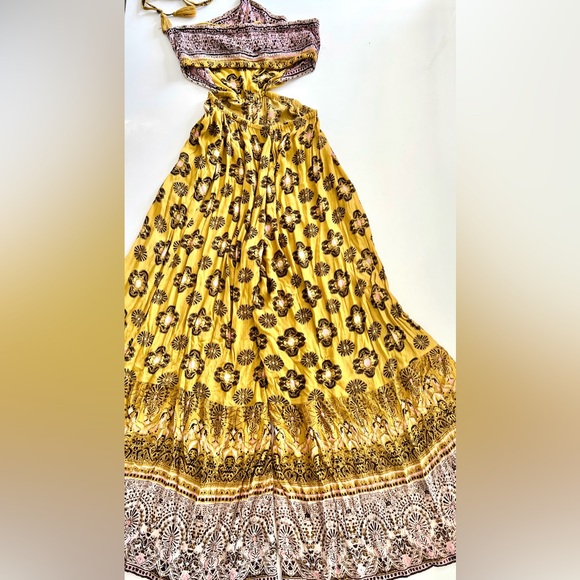 Free People Maribelle Gold Cut-Out Boho Wide Leg Halter Jumpsuit Size Medium - Picture 7 of 13